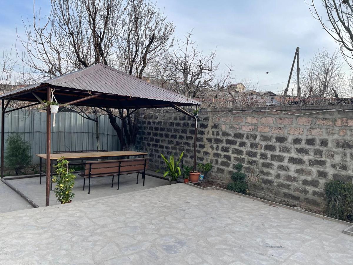 Noragyugh Guest House 예레반 외부 사진